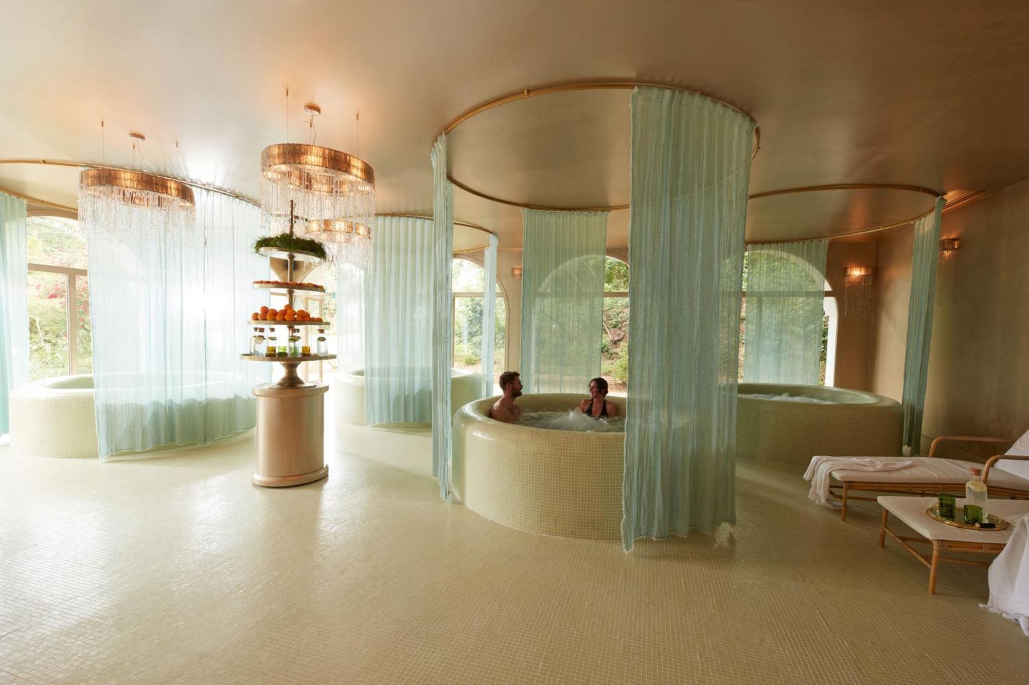 Brindos, Lac & Chateau - Relais & Chateaux - Anglet Biarritz Екстериор снимка